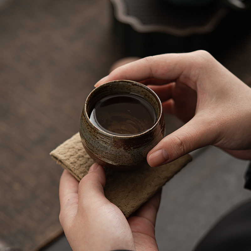 Tazza da tè in gres fatta a ma - Japanese Pottery recensione e prezzo